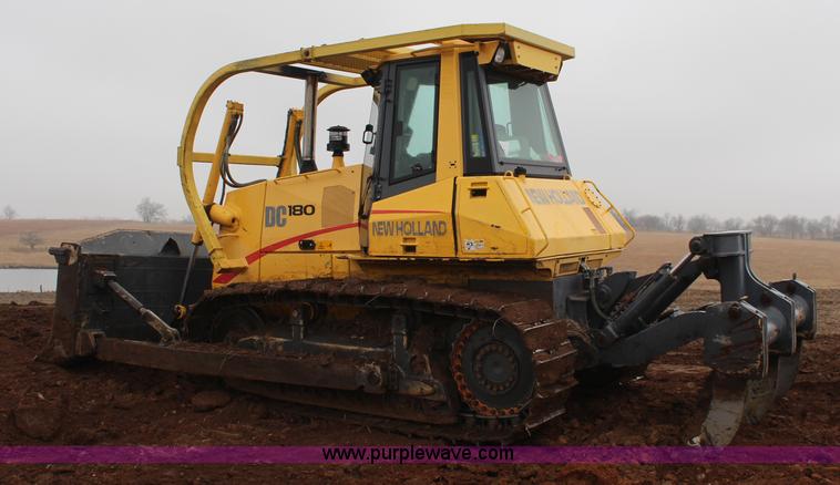 image for item I2375 2001 New Holland DC180 dozer