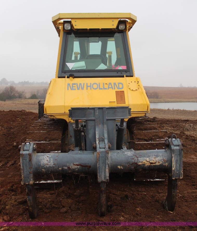 image for item I2375 2001 New Holland DC180 dozer