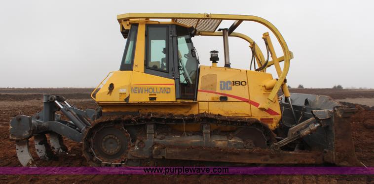 image for item I2375 2001 New Holland DC180 dozer