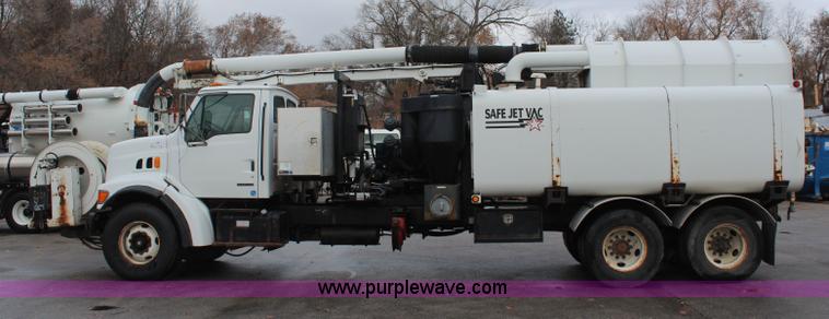 image for item I2396 2001 Sterling L7500 Safe Jet Vac Clean Earth vacuum jetter truck