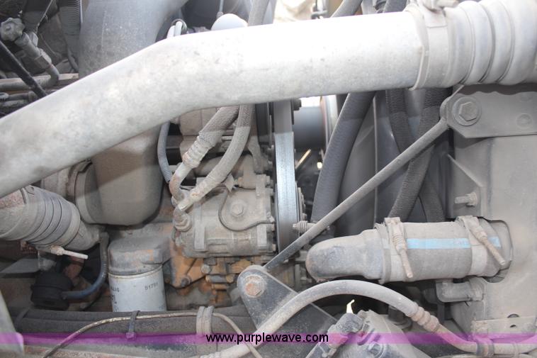 image for item I2396 2001 Sterling L7500 Safe Jet Vac Clean Earth vacuum jetter truck