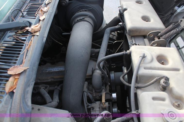 image for item I2396 2001 Sterling L7500 Safe Jet Vac Clean Earth vacuum jetter truck