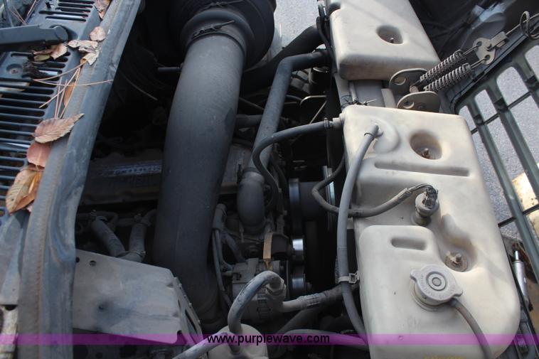 image for item I2396 2001 Sterling L7500 Safe Jet Vac Clean Earth vacuum jetter truck