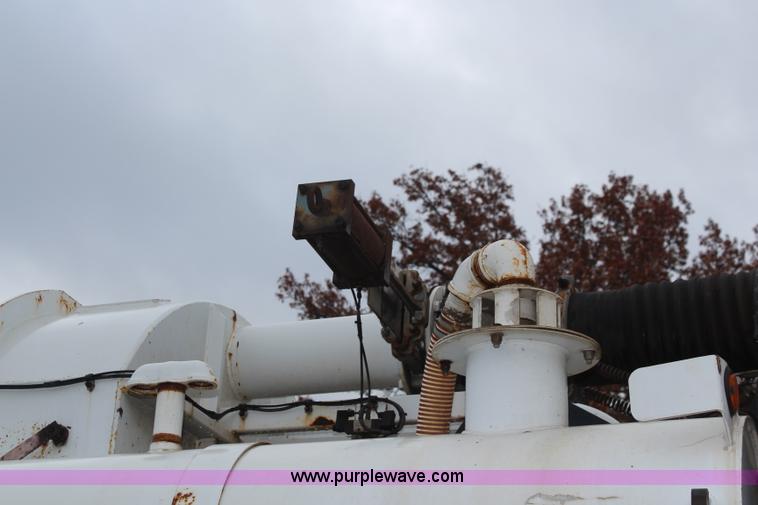 image for item I2396 2001 Sterling L7500 Safe Jet Vac Clean Earth vacuum jetter truck