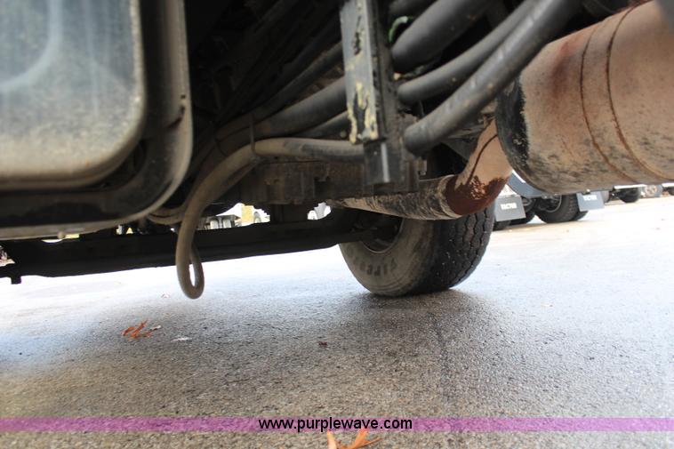 image for item I2396 2001 Sterling L7500 Safe Jet Vac Clean Earth vacuum jetter truck