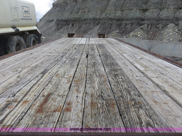 image for item I2454 1997 Travalong flatbed trailer