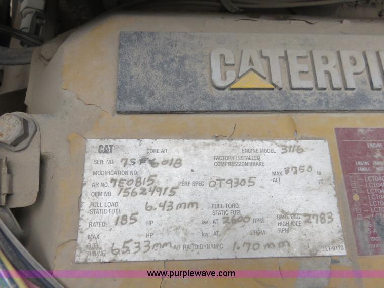 image for item I2475 1990 GMC TopKick cab and chassis