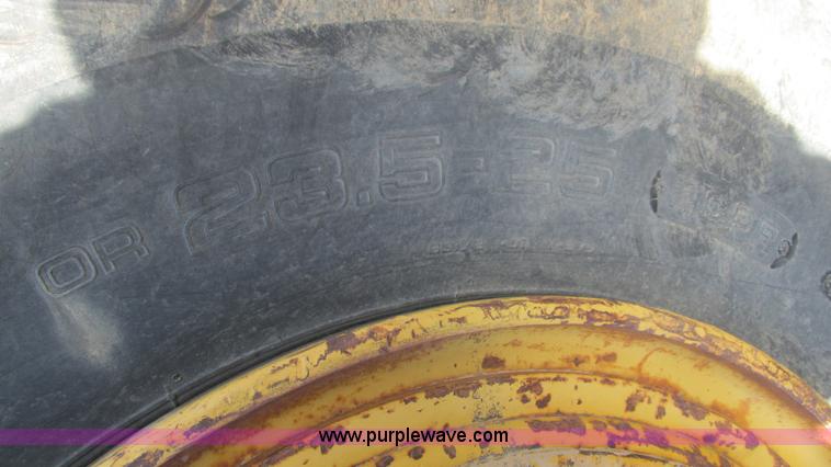 image for item I3129 1972 Caterpillar 613 elevating scraper