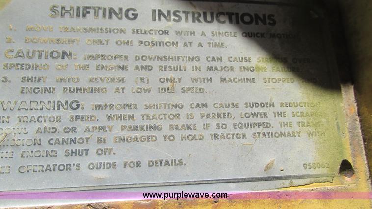 image for item I3129 1972 Caterpillar 613 elevating scraper