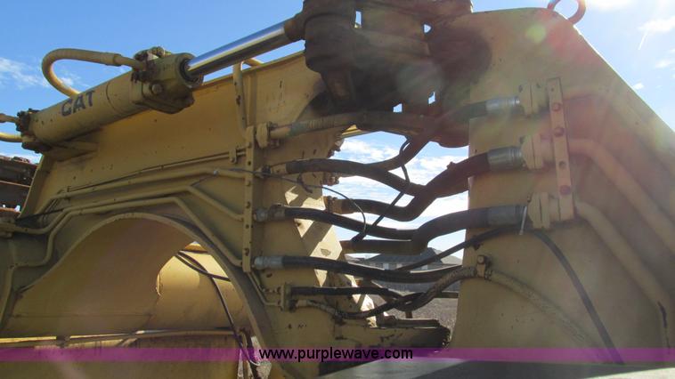 image for item I3129 1972 Caterpillar 613 elevating scraper