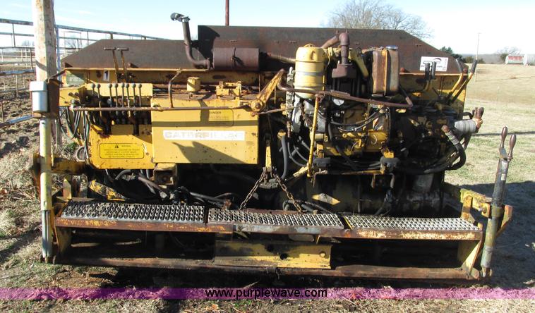 image for item I3130 1985 Caterpillar AP-200 asphalt paver
