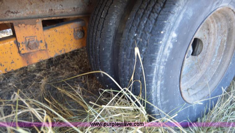 image for item I6867 2005 Butler TR2210 equipment trailer