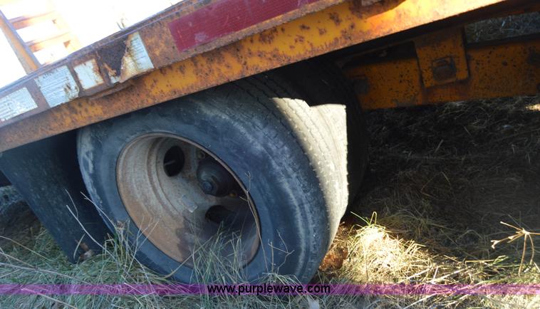 image for item I6867 2005 Butler TR2210 equipment trailer