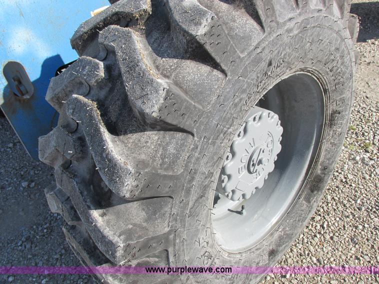 image for item I8818 1995 Genie S-60 boom lift