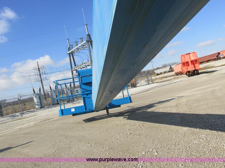 image for item I8818 1995 Genie S-60 boom lift