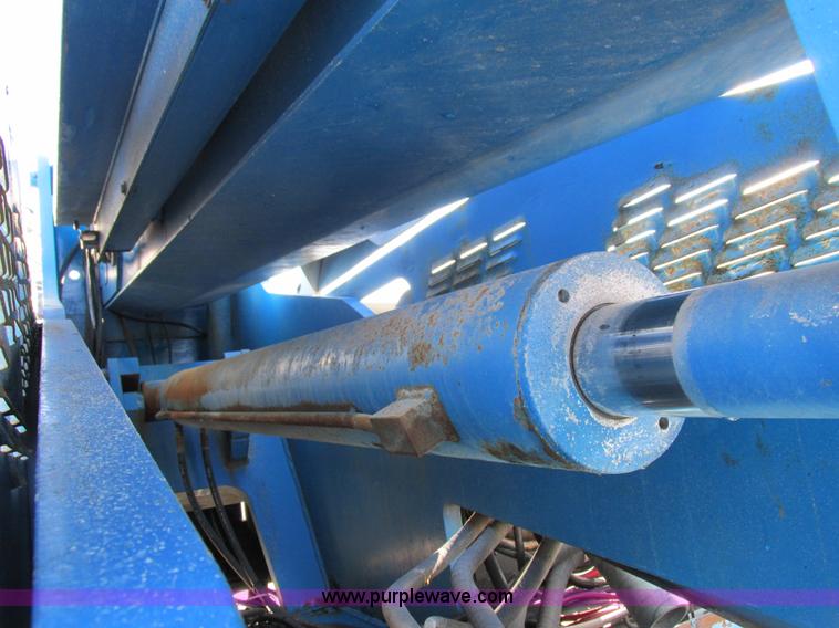 image for item I8818 1995 Genie S-60 boom lift