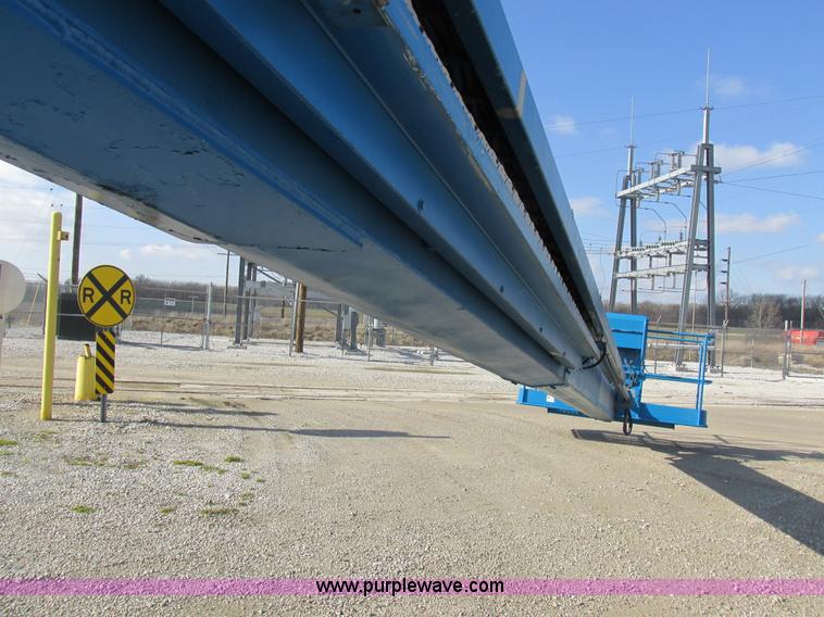 image for item I8818 1995 Genie S-60 boom lift