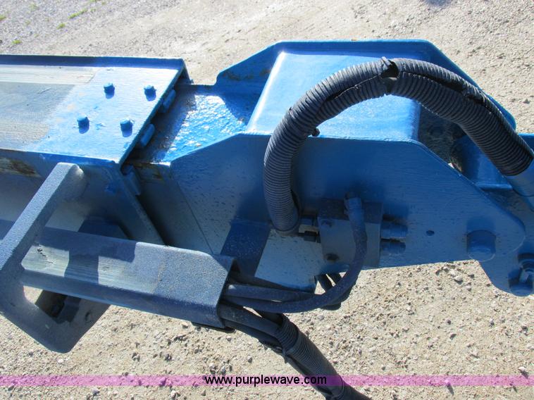 image for item I8818 1995 Genie S-60 boom lift