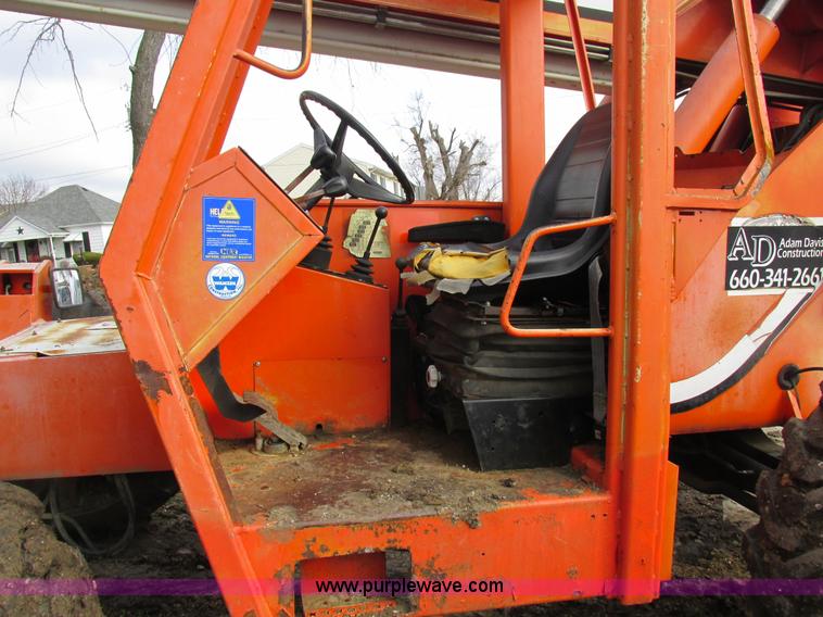image for item I8819 2000 Sky Trak 6036 telehandler