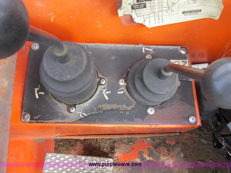 image for item I8819 2000 Sky Trak 6036 telehandler