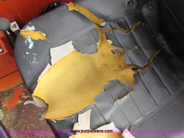 image for item I8819 2000 Sky Trak 6036 telehandler