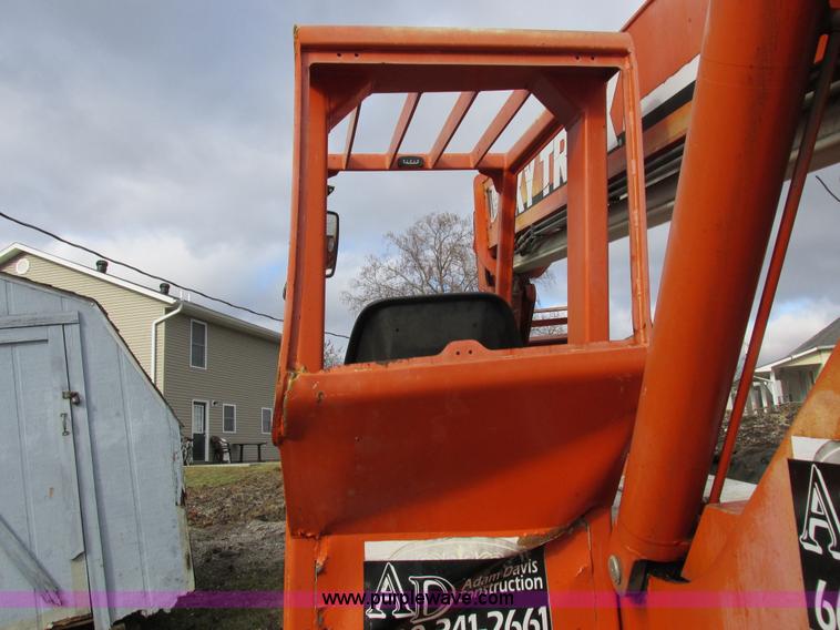 image for item I8819 2000 Sky Trak 6036 telehandler