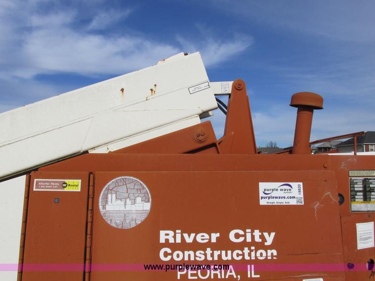 image for item I8820 1997 Snorkelift TBA 50RDZ boom lift