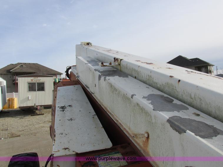 image for item I8820 1997 Snorkelift TBA 50RDZ boom lift
