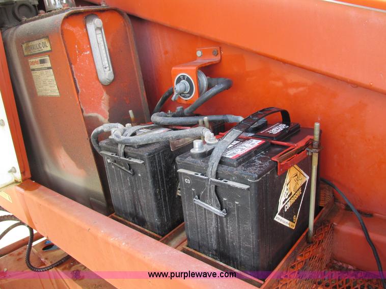 image for item I8820 1997 Snorkelift TBA 50RDZ boom lift