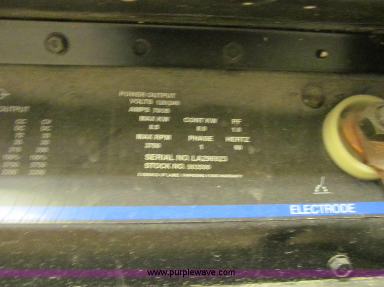 image for item J3338 Miller Bobcat 225 welder/generator