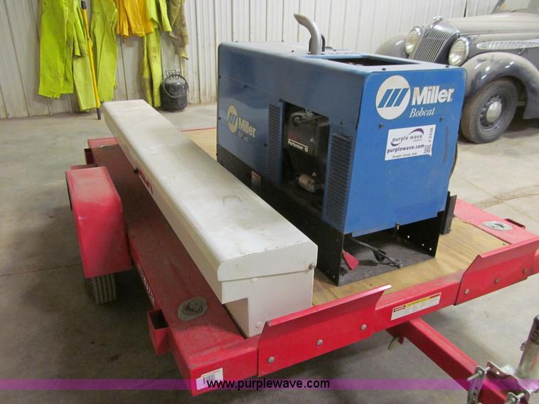 image for item J3338 Miller Bobcat 225 welder/generator
