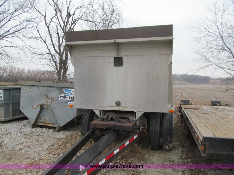 image for item J3340 1989 Brady end dump pup trailer