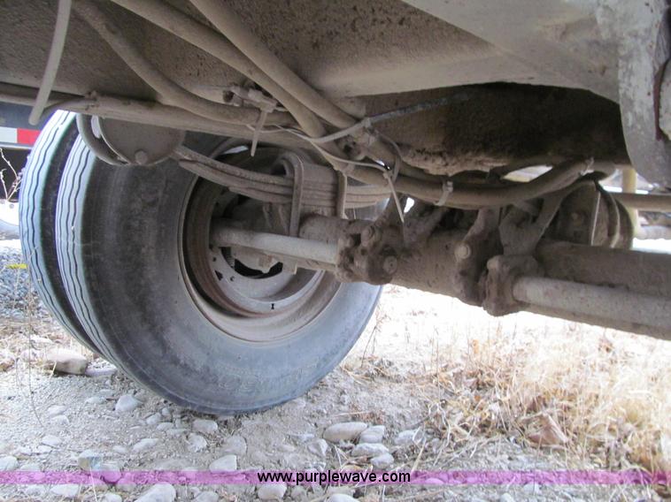 image for item J3340 1989 Brady end dump pup trailer