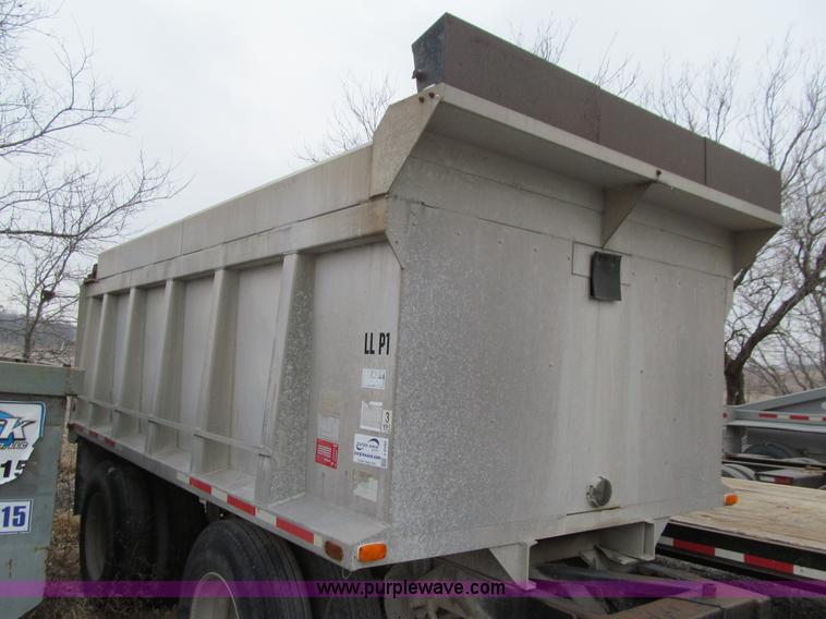 image for item J3340 1989 Brady end dump pup trailer