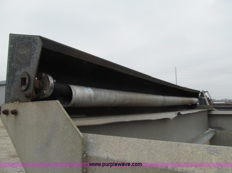 image for item J3340 1989 Brady end dump pup trailer