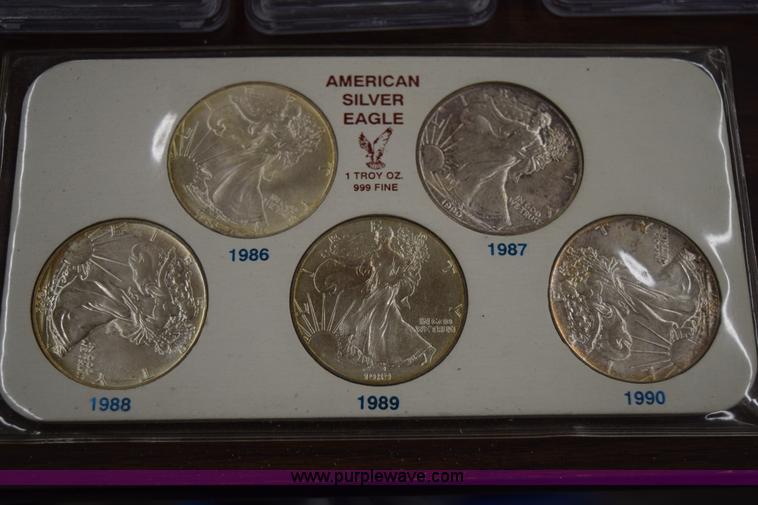 image for item AY9031 Fire proof safe