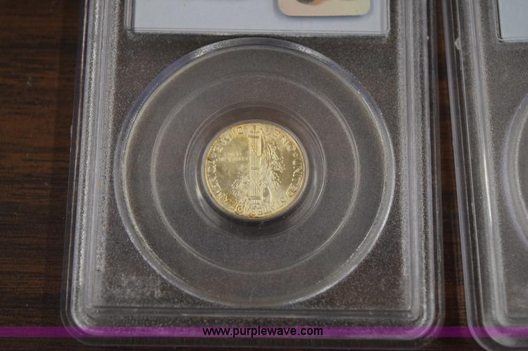 image for item AY9031 Fire proof safe