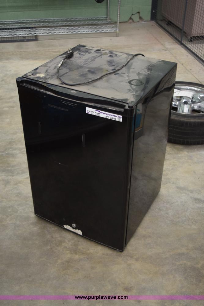 Frigidaire FRC05L5DB1 mini refrigerator in Wichita, KS Item AY9040