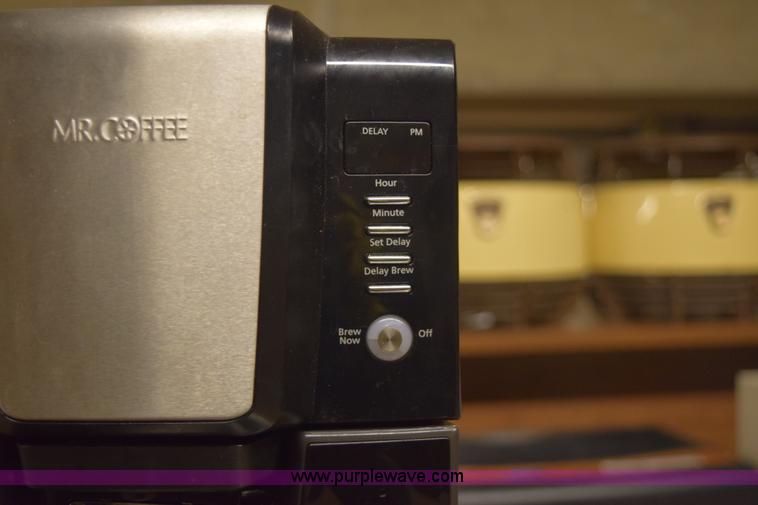 image for item BB9672 Assorted restaurant equipment