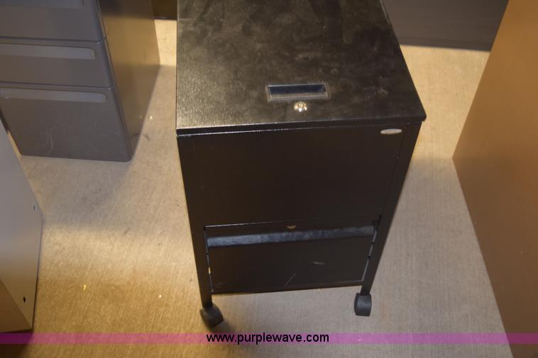image for item BB9682 (34) assorted filing cabinets