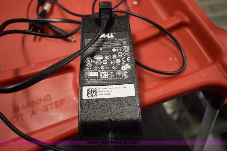 image for item BB9689 (56) Dell Latitude 2100 netbook computers