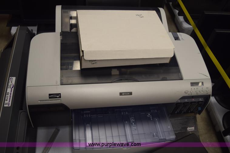 image for item BB9708 Assorted electronics