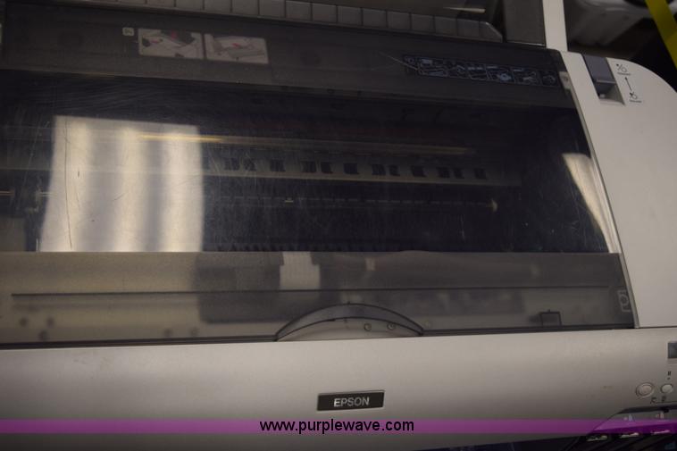 image for item BB9708 Assorted electronics