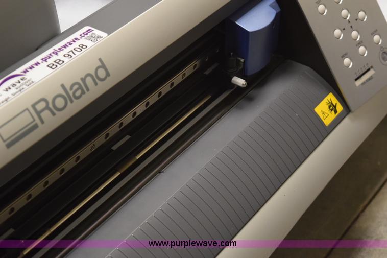 image for item BB9708 Assorted electronics