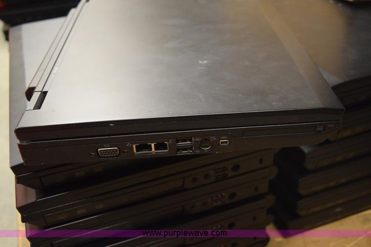 image for item BB9711 (100) Dell Latitude E5400 laptops