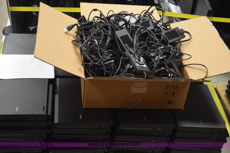 image for item BB9712 (100) Dell Latitude E5400 laptops