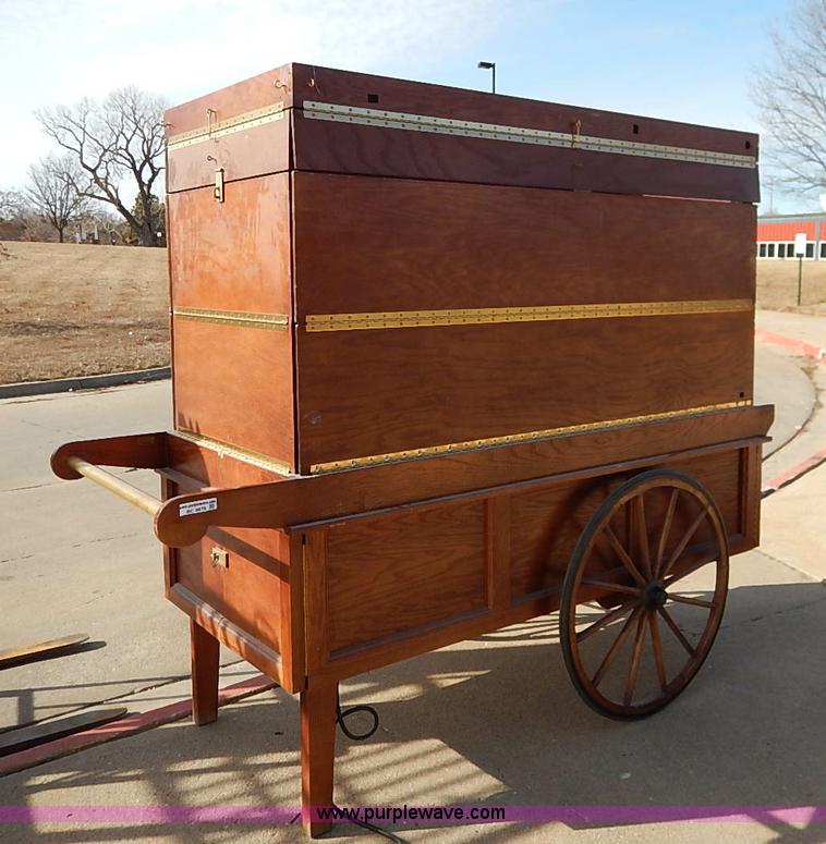 image for item BC9876 Specialty Products display cart