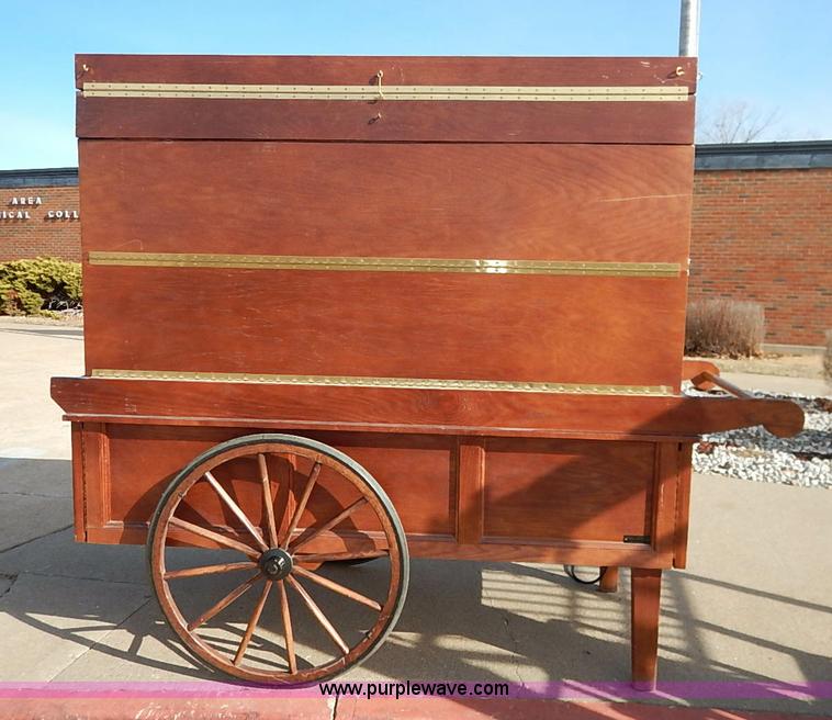 image for item BC9876 Specialty Products display cart