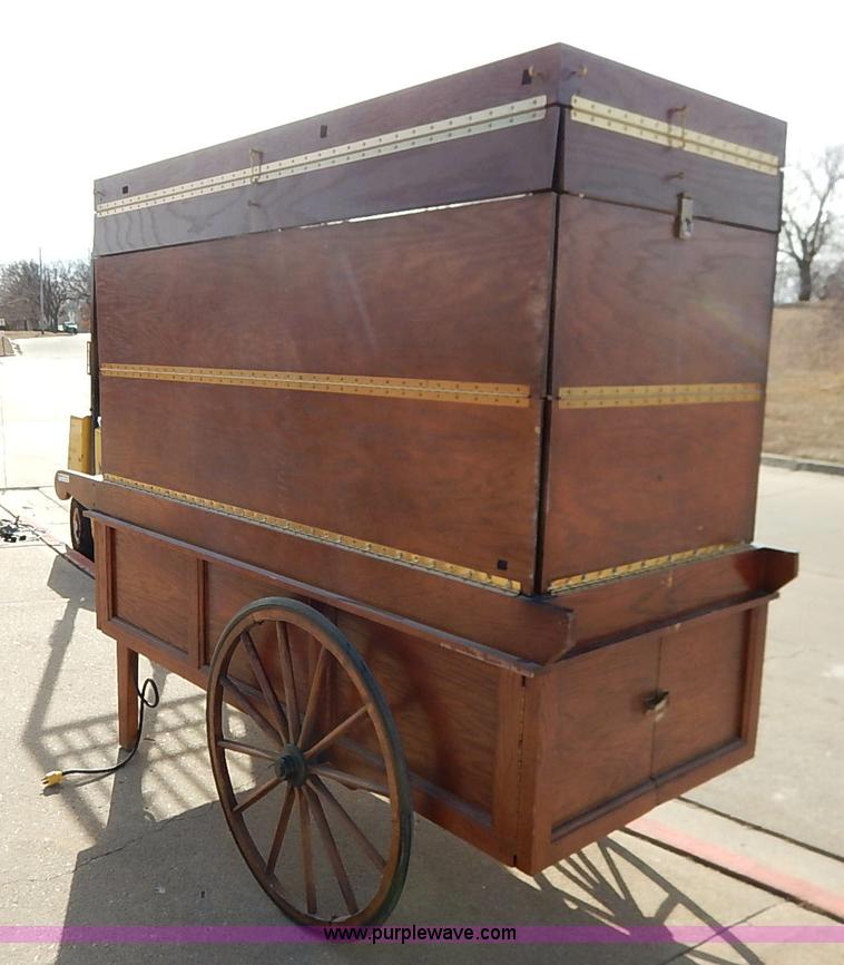 image for item BC9876 Specialty Products display cart