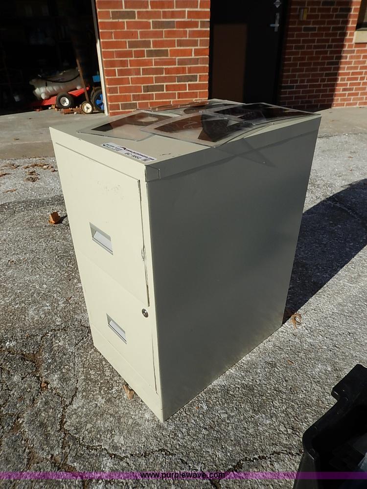image for item BC9882 Approximately 175 signage letters and numbers with two drawer filing cabinets